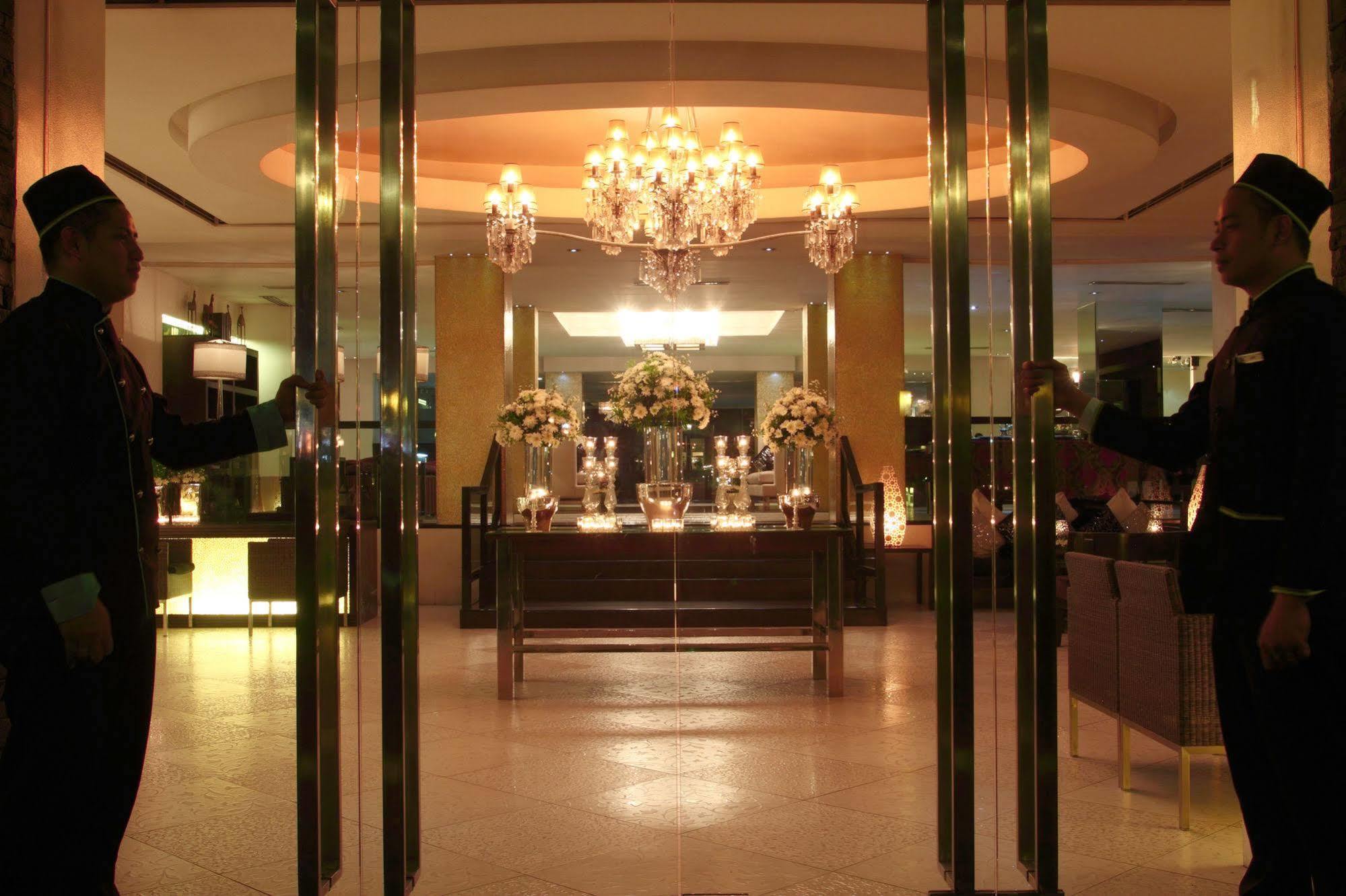 The Sulo Riviera Hotel Quezon City Exteriér fotografie